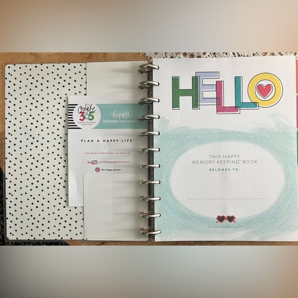 🎄Christmas Special🎄
Big Memory Keeping Happy Planner - Picture 3 of 6